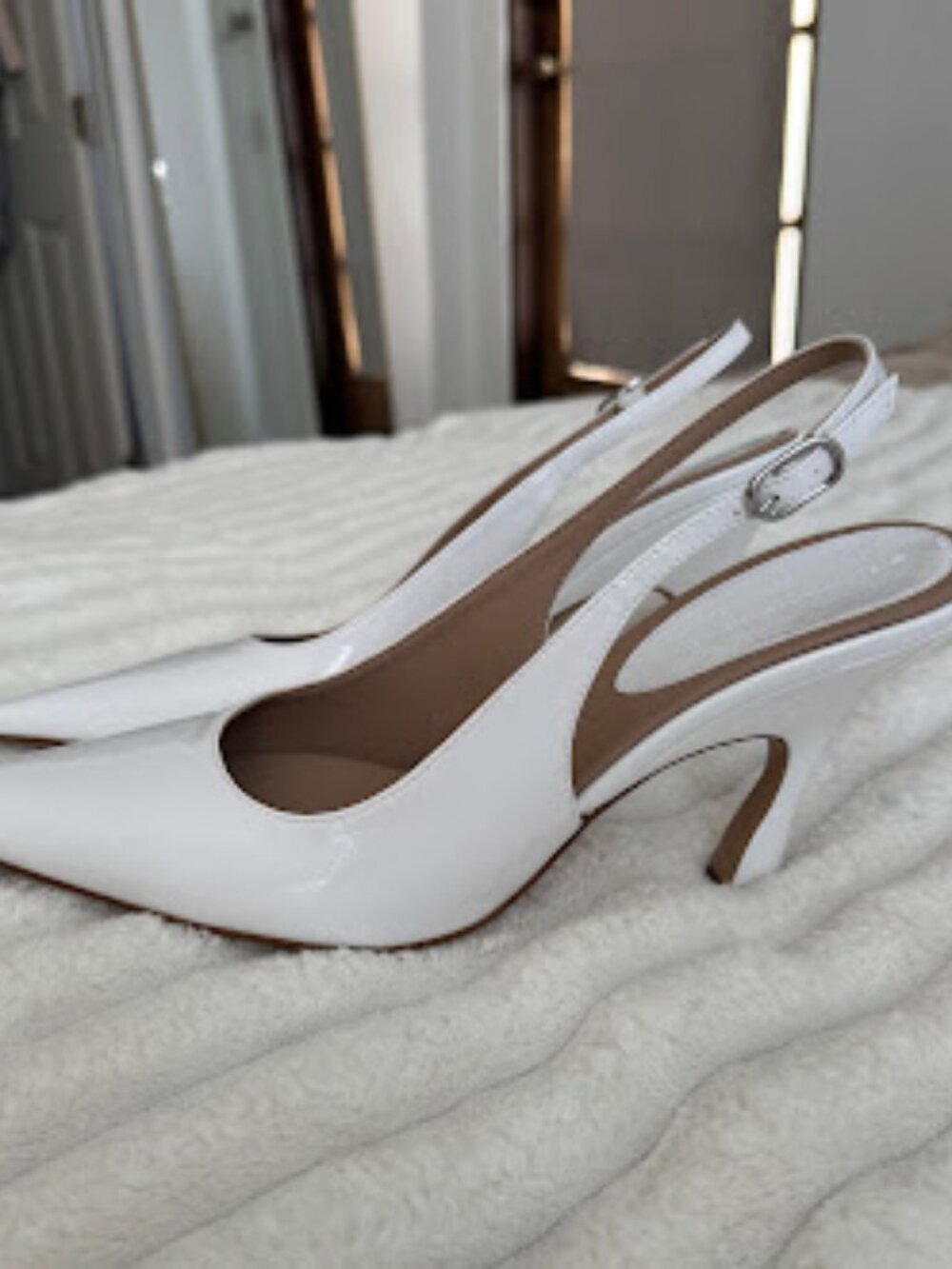 Stella McCartney x H&M| Pointed Slingbacks | Size 9